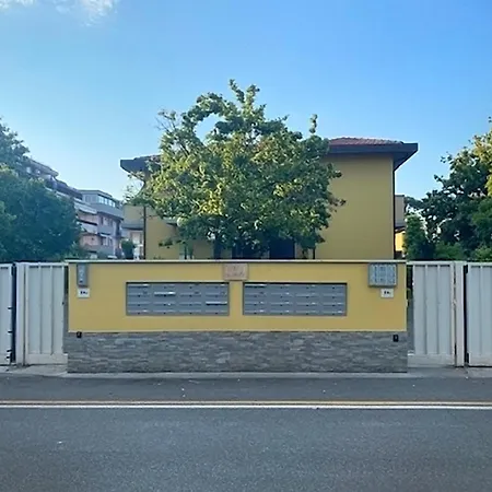 La Casetta Dei Ronchi Smeraldo Marina di Massa